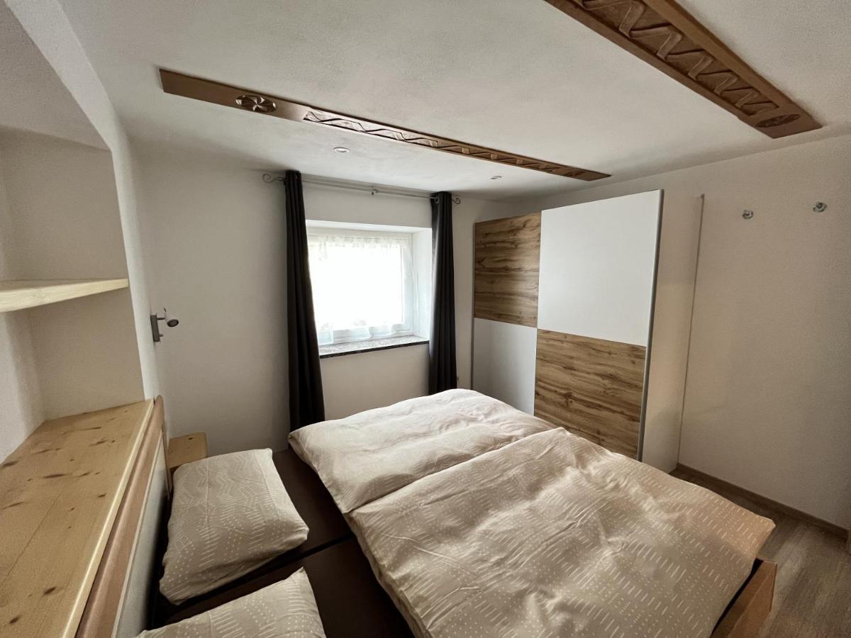 Ciasa Andy Apartment Badia  Bagian luar foto
