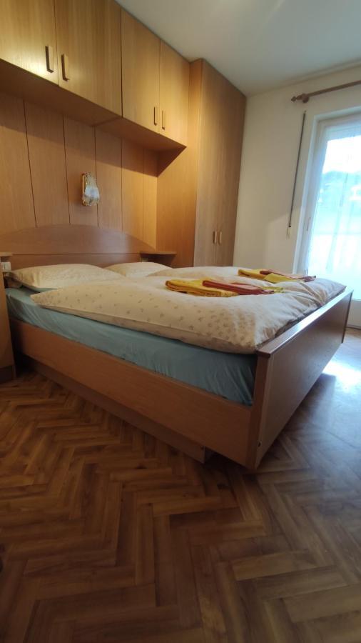 Ciasa Andy Apartment Badia  Bagian luar foto