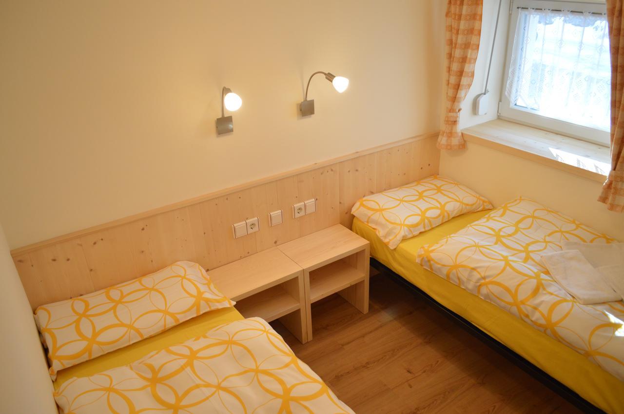 Ciasa Andy Apartment Badia  Bagian luar foto